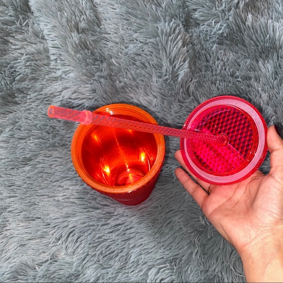 2019 Starbucks Christmas Hot Pink Studded Tumbler - Picture 6 of 6